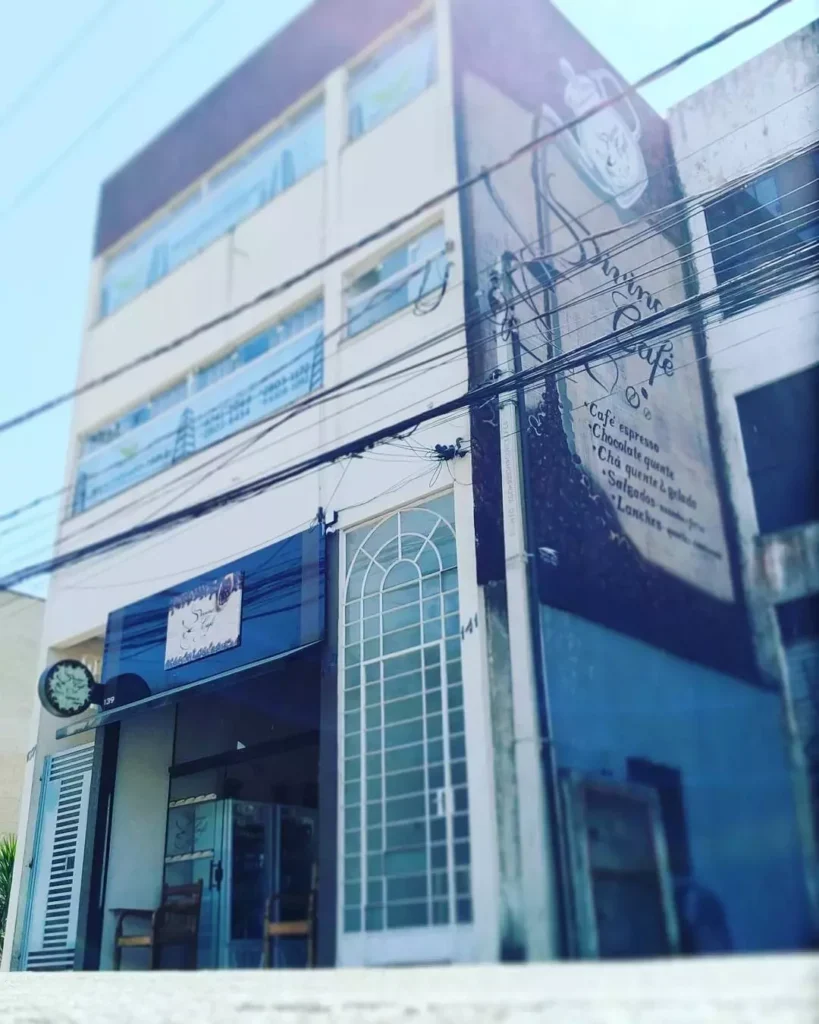 Fachada do Divino Cafe em Suzano